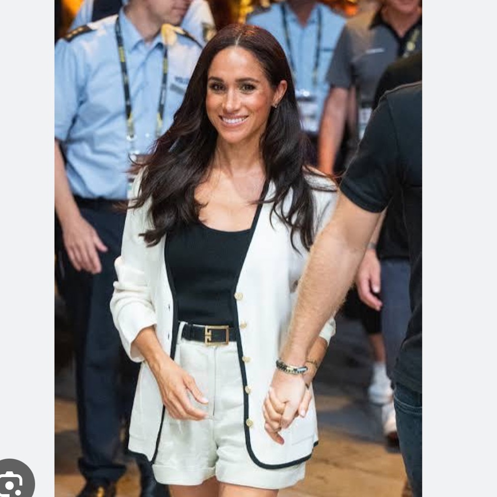 LAST CHANCESTAUD Oat Milk Luisa Shorts ASO Meghan Markle Size 12